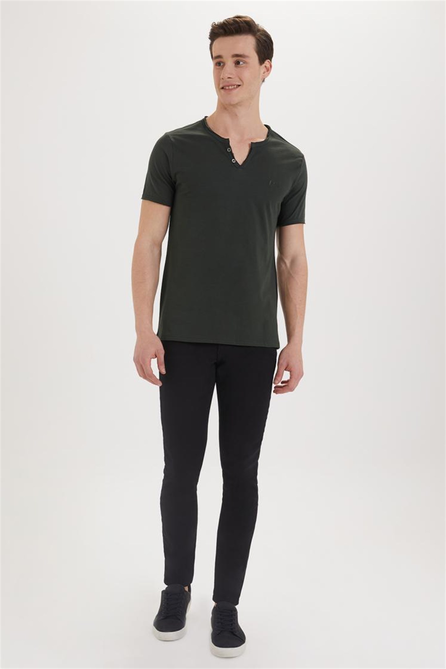 Lee Cooper Target Erkek V Yaka Patlı T-Shirt Koyu Yeşil. 1